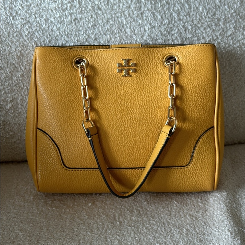 Never used Tory Burch leather purse